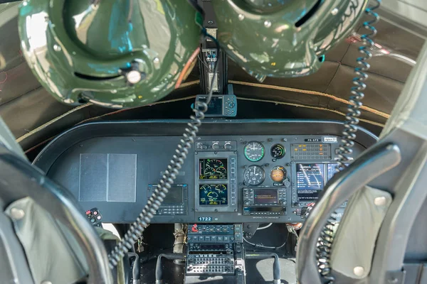 Bauru Brasil Maio 2022 Painel Instrumentos Voo Cockpit Helicóptero Voo — Fotografia de Stock