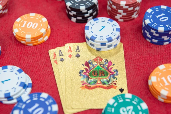 Four Aces Stacks Chips Red Felt Table Poker Game One — Stock Photo, Image