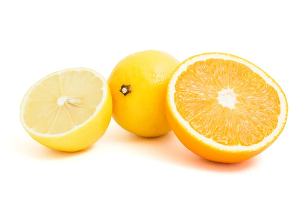 Cut lemon and orange — Stock Photo, Image