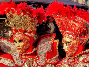 Maske