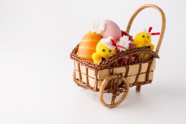 Paskalya yumurtaları dekorasyon