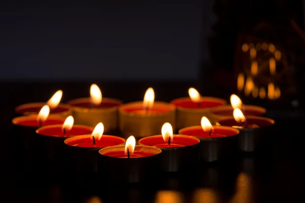 Candele che formano il cuore — Foto Stock