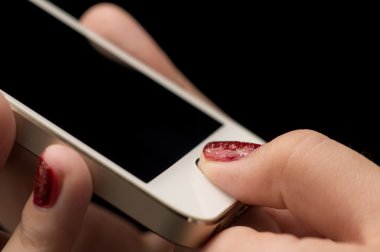 Kız el ile smartphone