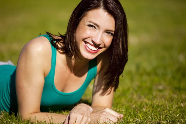 Mujer joven — Foto de Stock