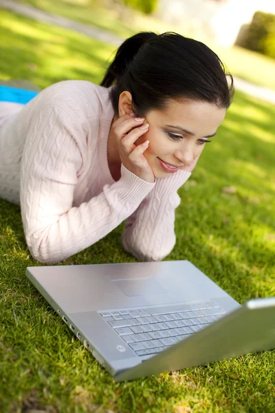 Studentlaptop — Stockfoto