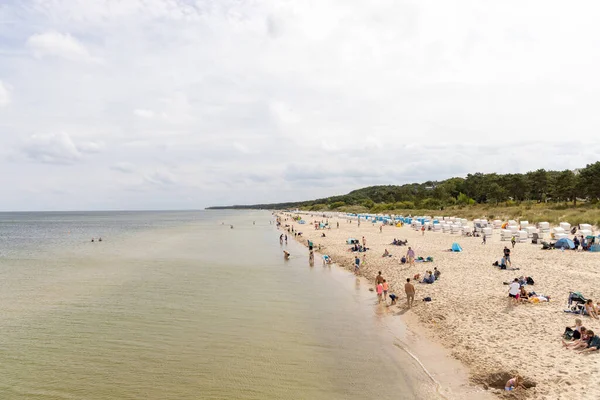Вид Пляж Цинновіца Багатьма Пляжними Кріслами Влітку — стокове фото