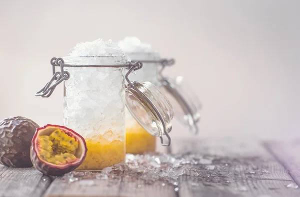 Passion fruit and ice on a hot summer day — Stock Photo, Image