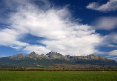 Lucivna üzerinden yüksek Tatras