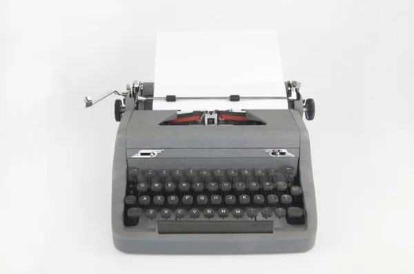 Ретро ручная пишущая машинка — стоковое фото
