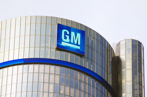 DETROIT, 6 июня 2014 г.: General Motors Building, GM Headquarters, Renaissance Center, 6 мая 2014 г., Downtown Detroit
