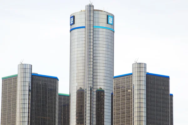 DETROIT, 6 MAI 2014 : Bâtiment General Motors, siège social de GM, Renaissance Center, 6 mai 2014, Centre-ville de Detroit — Photo