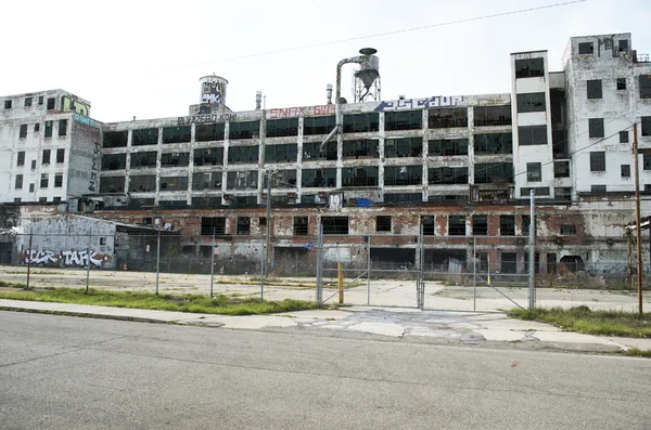 Detroit övergiven bil fabrik — Stockfoto