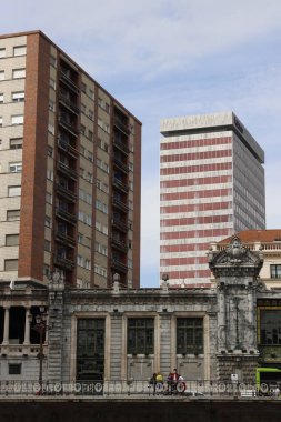 Bilbao şehrinin mimarisi.