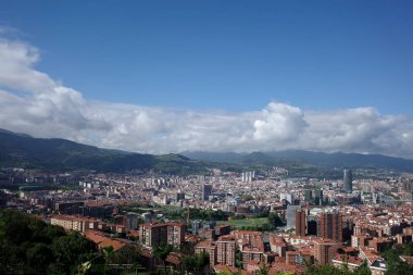 Bilbao şehrindeki şehir manzarası