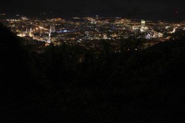 Geceleri şehir parkı