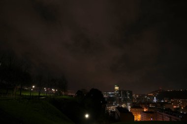 Geceleri kentsel çevre