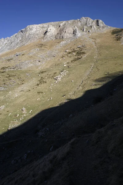 Escursioni Nelle Montagne Dei Paesi Baschi — Foto Stock