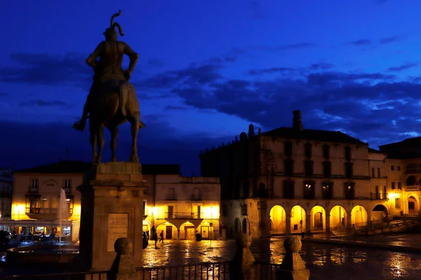 Casco Antiguo Trujillo Por Noche — Foto de Stock