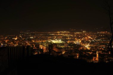 bilbao görünümünü geceleri