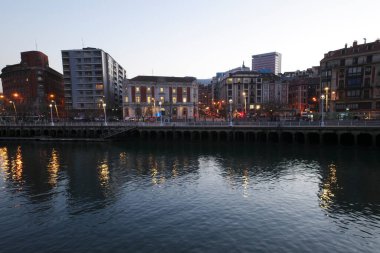 Bilbao Nehri manzarası