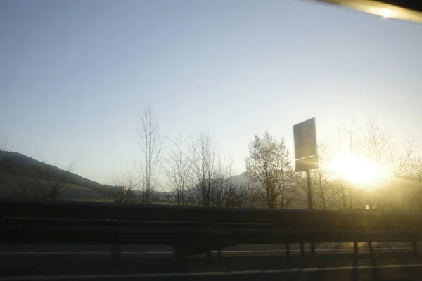 Rasant Auf Der Autobahn Unterwegs — Stockfoto