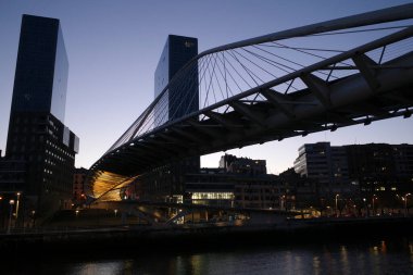 Bilbao şehrindeki şehir manzarası