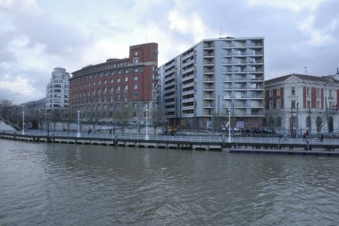 Bilbao şehrindeki şehir manzarası