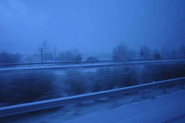 Autofahren Einem Wintertag — Stockfoto