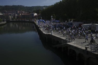 Bilbao 'da popüler bisiklet yarışı