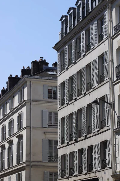 Paris şehrinin mimarisi.