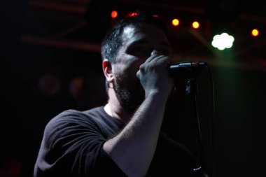 Rick konseri sahnede