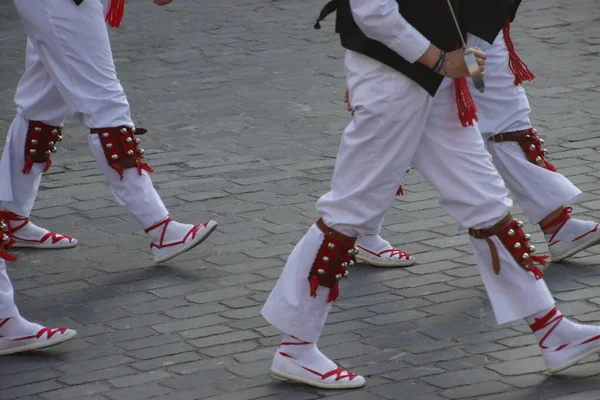 Baskischer Tanz Auf Der Straße — Stockfoto