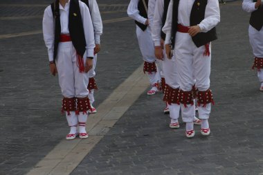 Bask halk dansı festivali