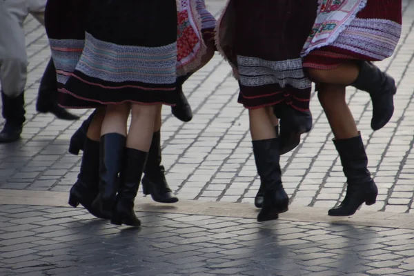 Sokakta Slovak Halk Dansları Sergisi — Stok fotoğraf