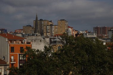 Bilbao şehrindeki şehir manzarası