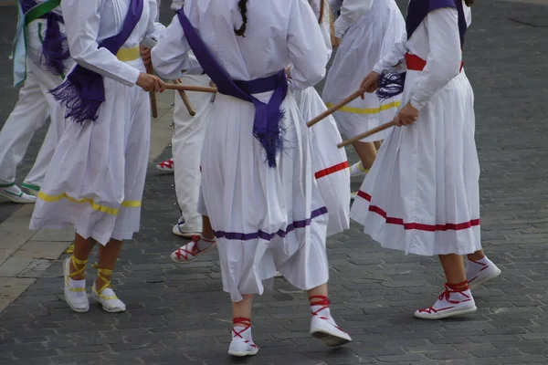 Danza Folclórica Vasca Festival Callejero —  Fotos de Stock
