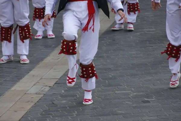 Βασκικός Λαϊκός Χορός Στο Δρόμο — Φωτογραφία Αρχείου