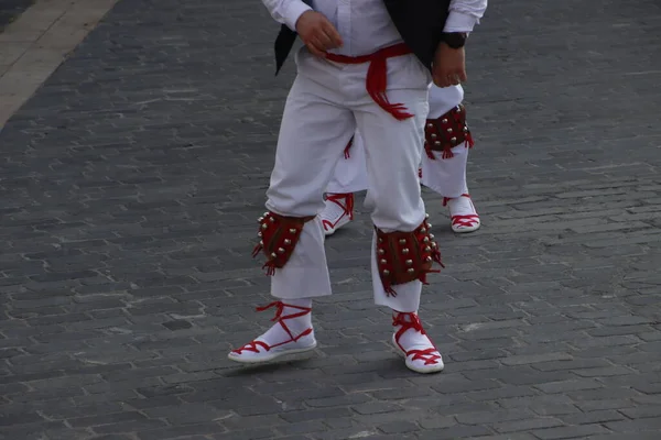 Basque Folk Dance Street — 图库照片