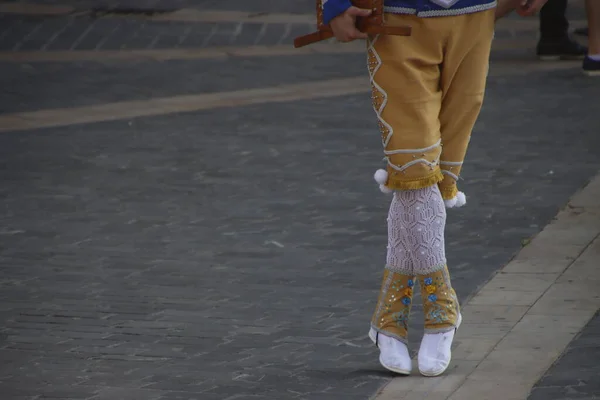 Basque Folk Dance Street — Zdjęcie stockowe