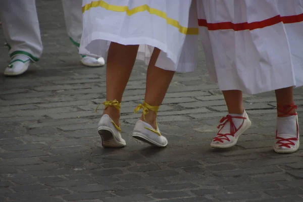 Basque Folk Dance Street — Zdjęcie stockowe