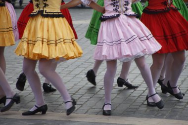 Slovak halk dansları sergisi