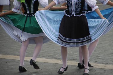 Slovak halk dansları sergisi