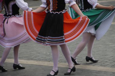 Slovak halk dansları sergisi