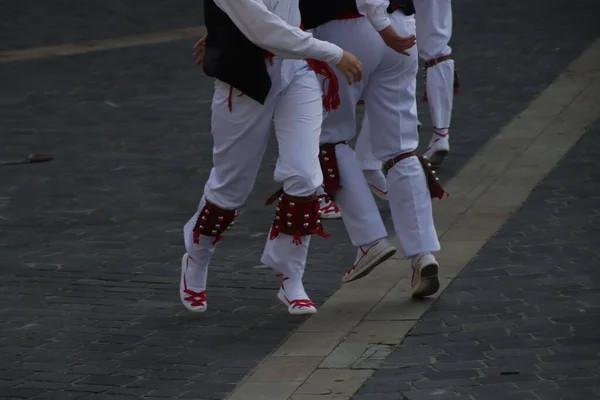 Traditionele Baskische Dans Een Straatfestival — Stockfoto