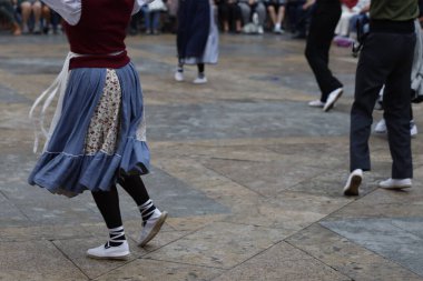 Bask halk dansı festivali