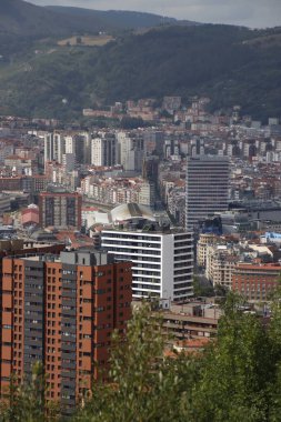 Bilbao şehrindeki şehir manzarası