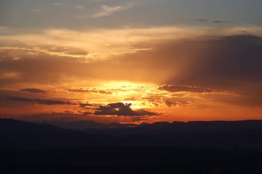 Kırsalda yaz gecesi