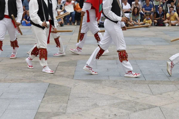 Bask Halk Dansları Açık Hava Gösterisi — Stok fotoğraf