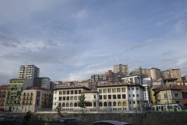 Bilbao nehri manzarası
