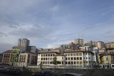 Bilbao nehri manzarası